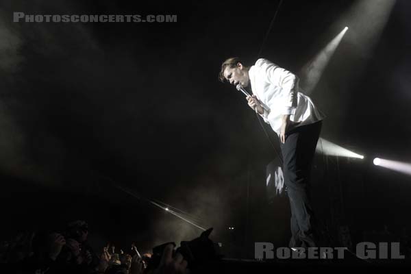 THE HIVES - 2019-07-06 - HEROUVILLE SAINT CLAIR - Chateau de Beauregard - Scene Beauregard - Per Almqvist